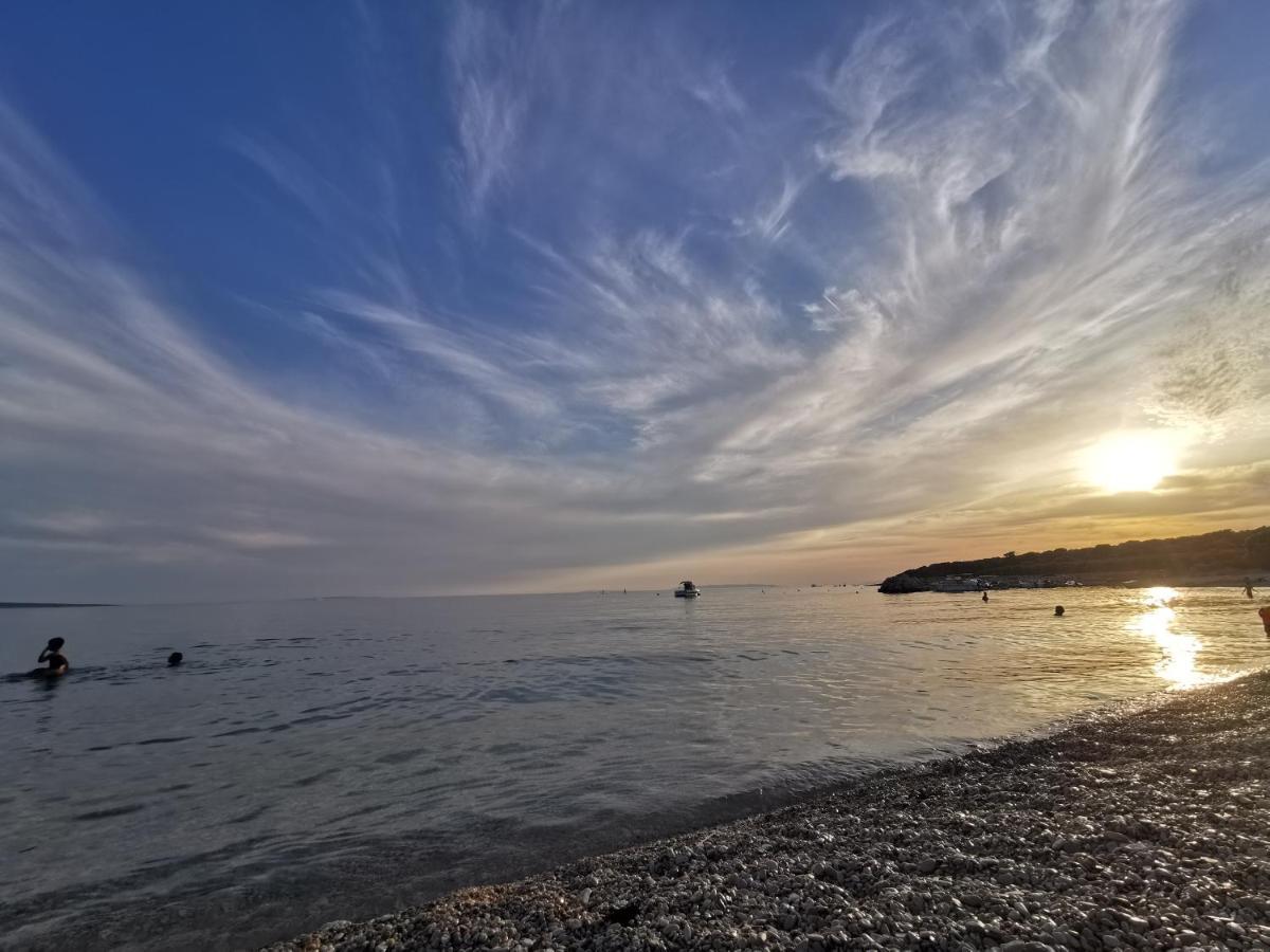 Apartment Tinateo, Gajac Novalja Εξωτερικό φωτογραφία