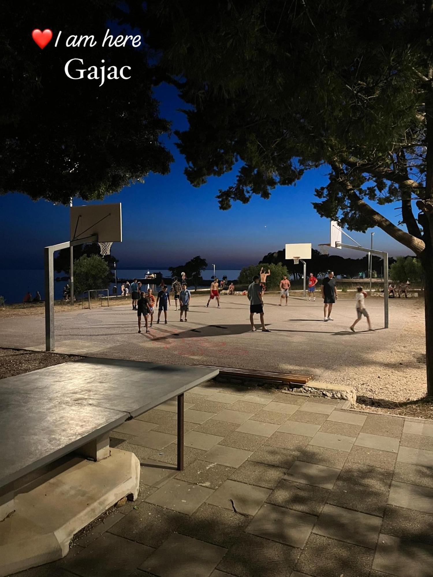 Apartment Tinateo, Gajac Novalja Εξωτερικό φωτογραφία