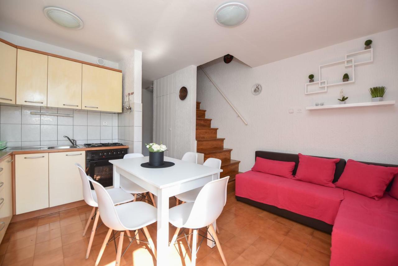 Apartment Tinateo, Gajac Novalja Εξωτερικό φωτογραφία
